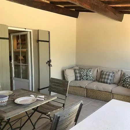 La Petite Maison Hébergement de vacances Villeneuve-de-Duras